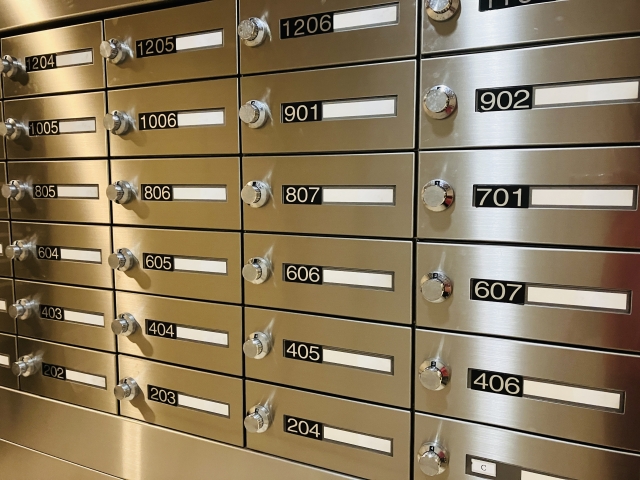 マンションの郵便受け