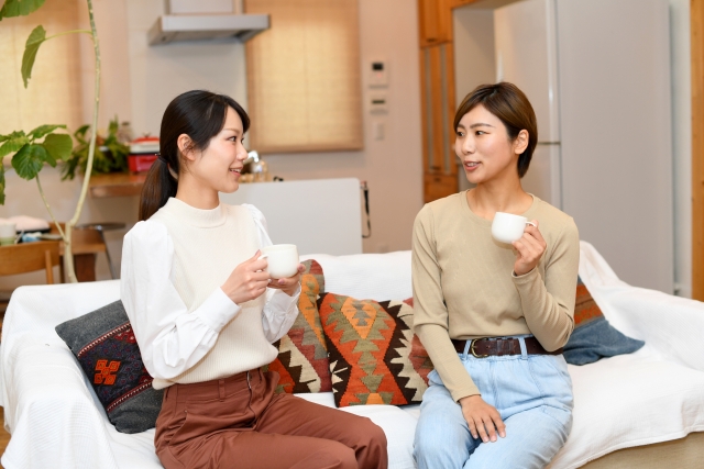 隣の部屋の人へ声掛けを行う